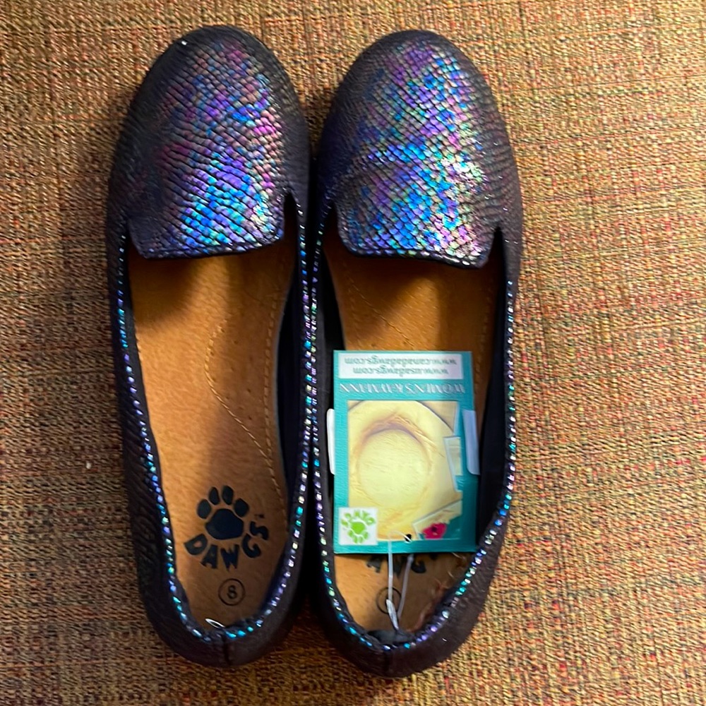 Kaymann Dawgs slippers, size 8